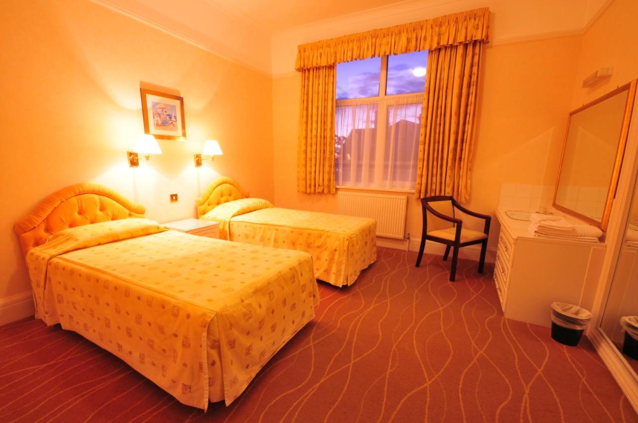 The Devoncourt Resort Exmouth Ngoại thất bức ảnh